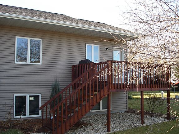 2nd image of 709 Forest Glen Cir