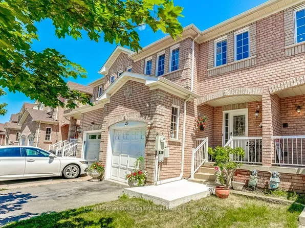 23 Tinsmith St, Brampton, ON L7A 1N1