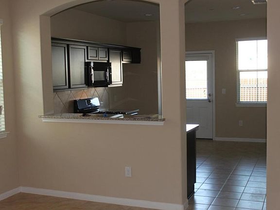 3rd image of 2880 Donnell Dr Unit 3201