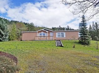 255 Morewood Ln, Grants Pass, OR 97526