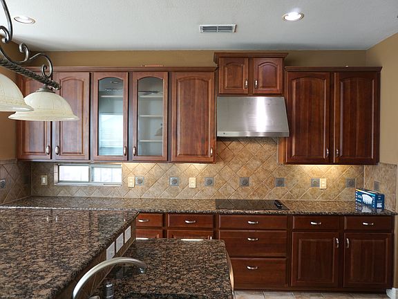 3rd image of 6205 Whetstone Dr