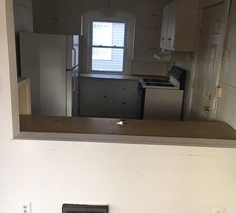 5th image of 926 11th Ave S
