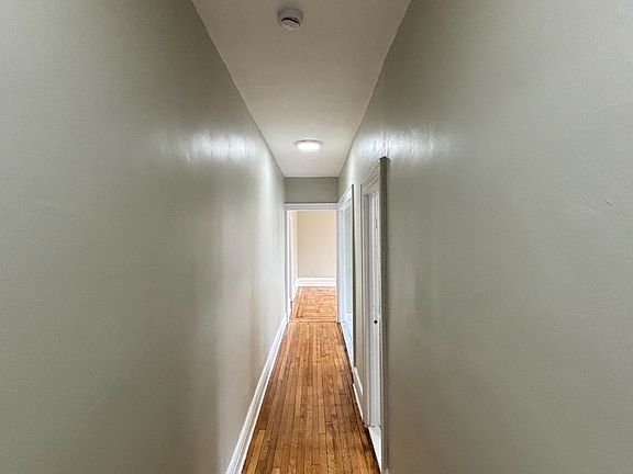 3rd image of 195 Roseville Ave #46