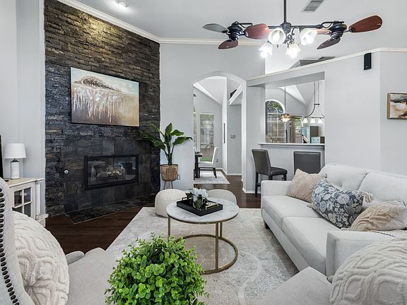 5th image of 2316 Vetchling Cir