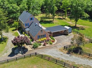 135 Green Hills Rd, Athens, GA 30605