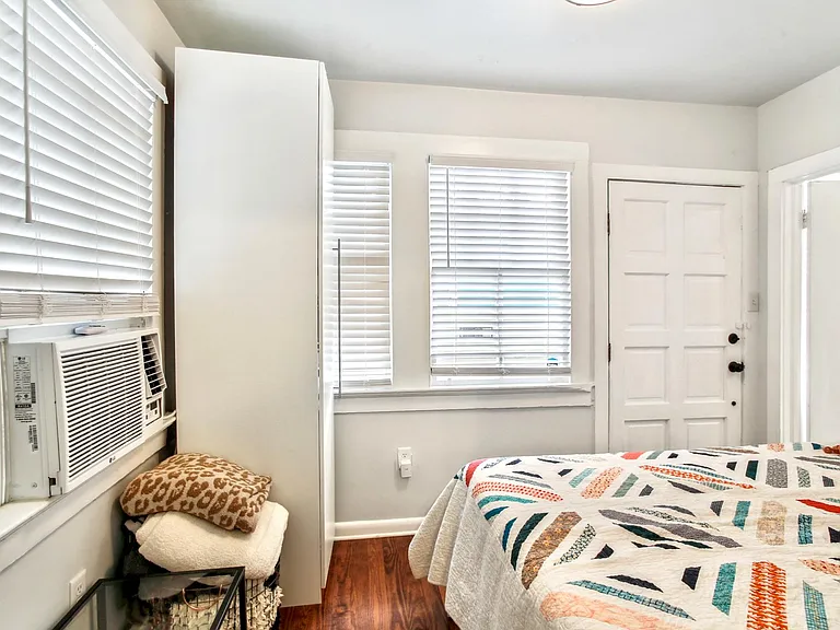 1335 Hillary St — Photo 13