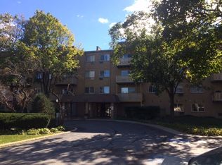 290 N Westgate Rd APT 100, Mount Prospect, IL 60056