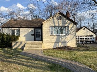 237 Jacksonville Dr, Parsippany, NJ 07054