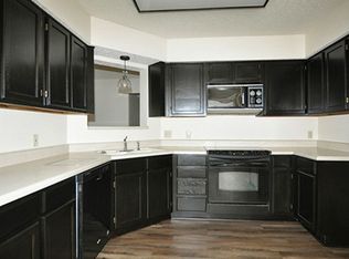 2601 Bayberry Ln, Euless, TX 76039