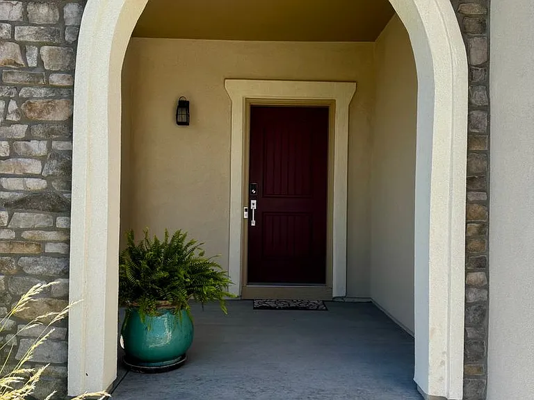 4553 Hanging Lake Cir — Photo 3
