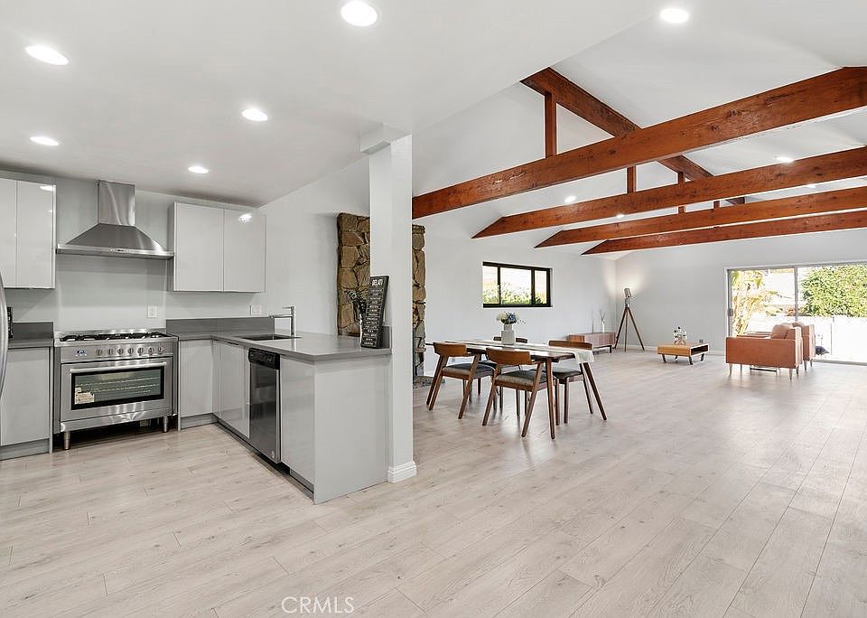 1st image of 1008 N Las Flores Ave