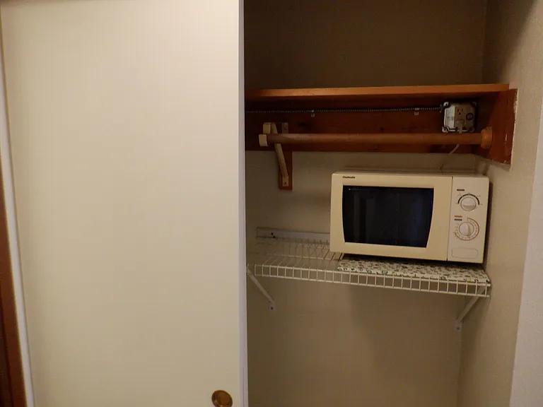 425 Pelly Ave N #2 — Photo 7
