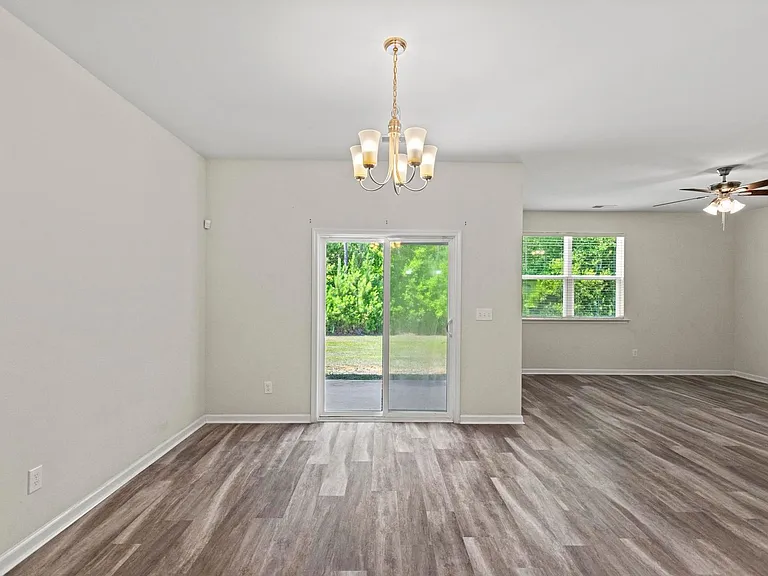 810 Lenox Dr — Photo 12