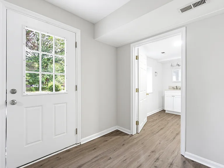 8129 Woodholme Cir #A — Photo 16