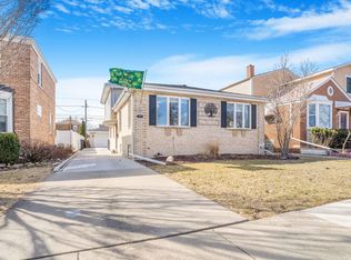 2430 S 3rd Ave, North Riverside, IL 60546