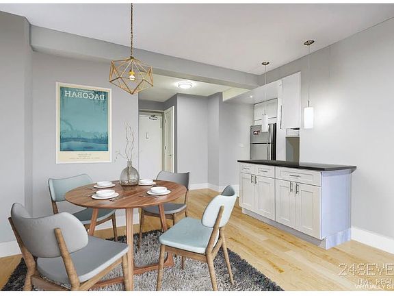 5th image of 333 E 46th St APT 16
