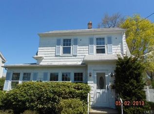 476 Wilcoxson Ave, Stratford, CT 06614