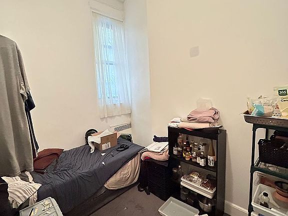 5th image of 302 E 3rd St APT 1A