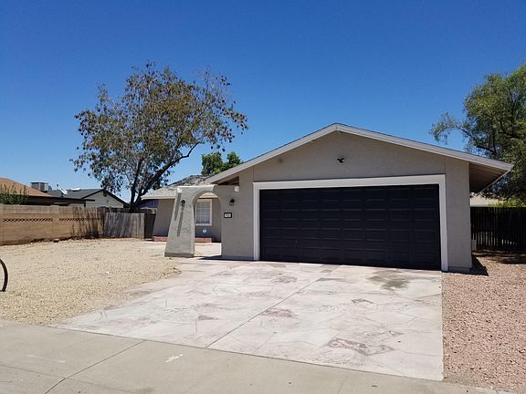 3rd image of 7423 N 48th Dr