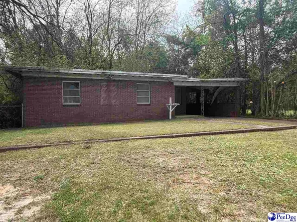 131 Sumter Ave, Hartsville, SC 29550