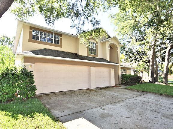 2nd image of 224 Whitesand Ct