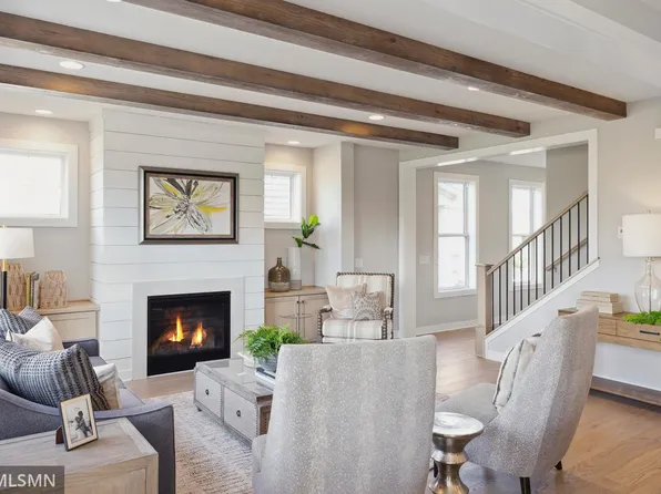 10119 Shadyview Ln N, Maple Grove, MN 55311