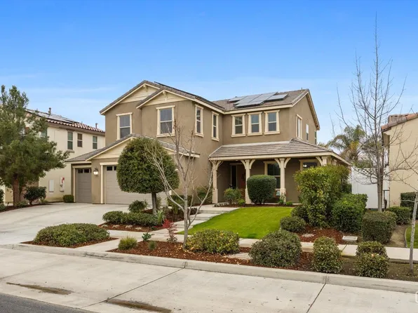 13702 Pemberley Passage Ave, Bakersfield, CA 93311