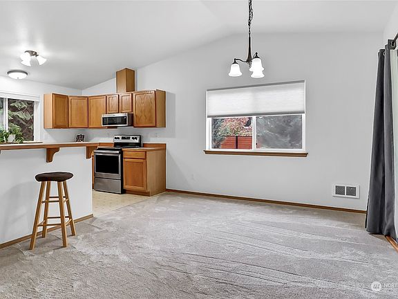 5th image of 4909 320th Street E