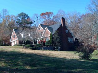 2965 Bridgeview Dr, Gainesville, GA 30507