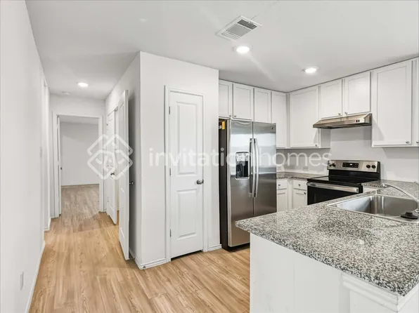 136 Parish Ln, New Braunfels, TX 78130