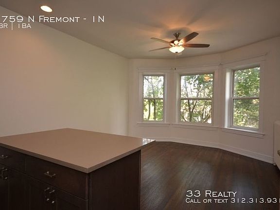 2nd image of 3759 N Fremont St #1N