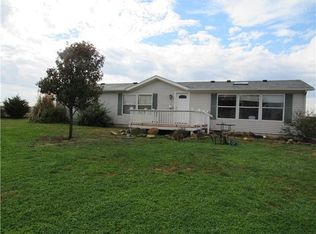 658 Missouri Rd, Richmond, KS 66080