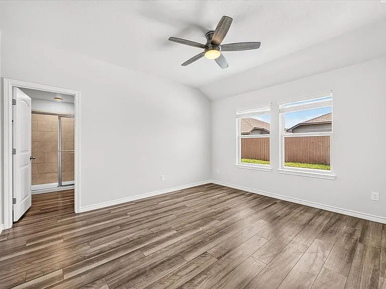 7826 Bullrider Dr — Photo 20