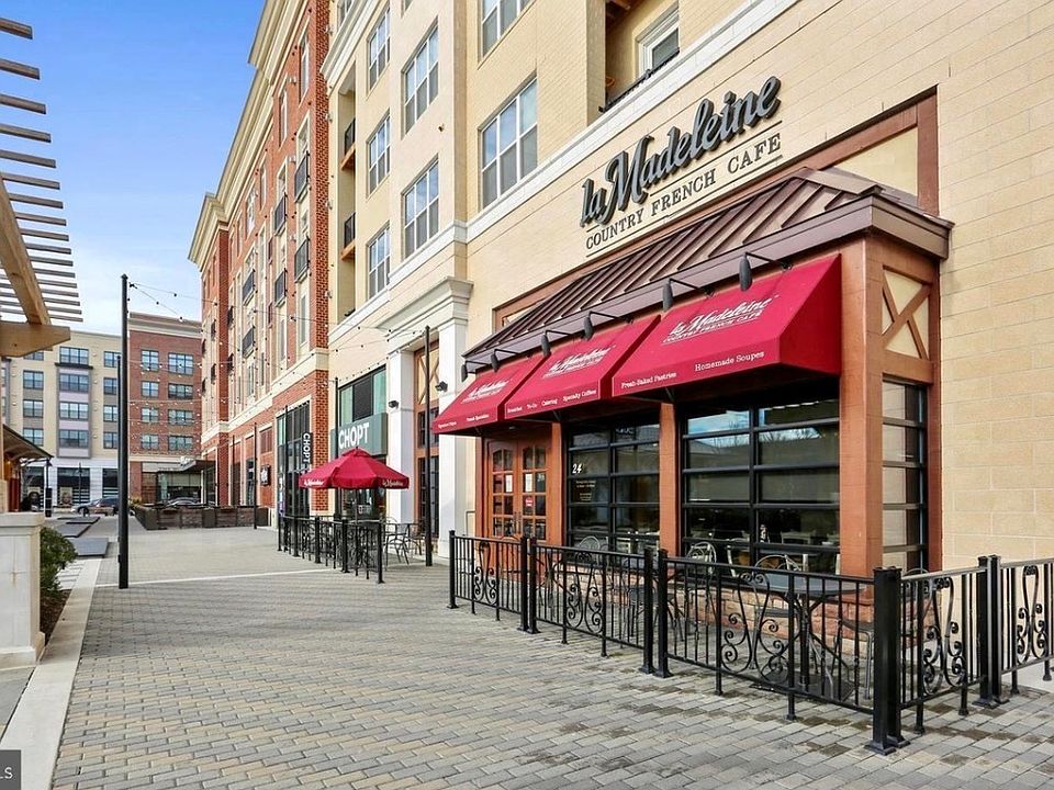 1st image of 1217 Rockwell Ave #4