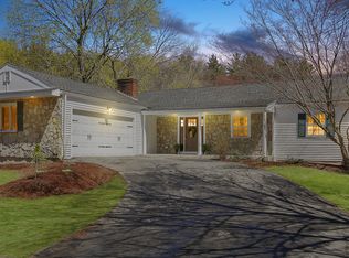 1 Lisa Ln, North Reading, MA 01864
