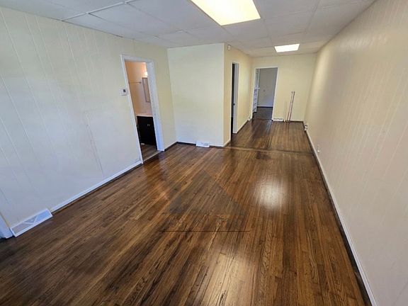 4th image of 1217 W 8th St