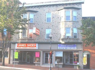 76 W Main St APT 1, Waynesboro, PA 17268