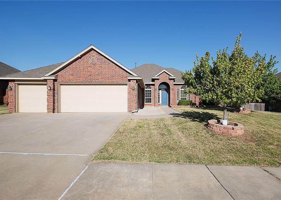 1st image of 8709 Stacy Lynn Ln