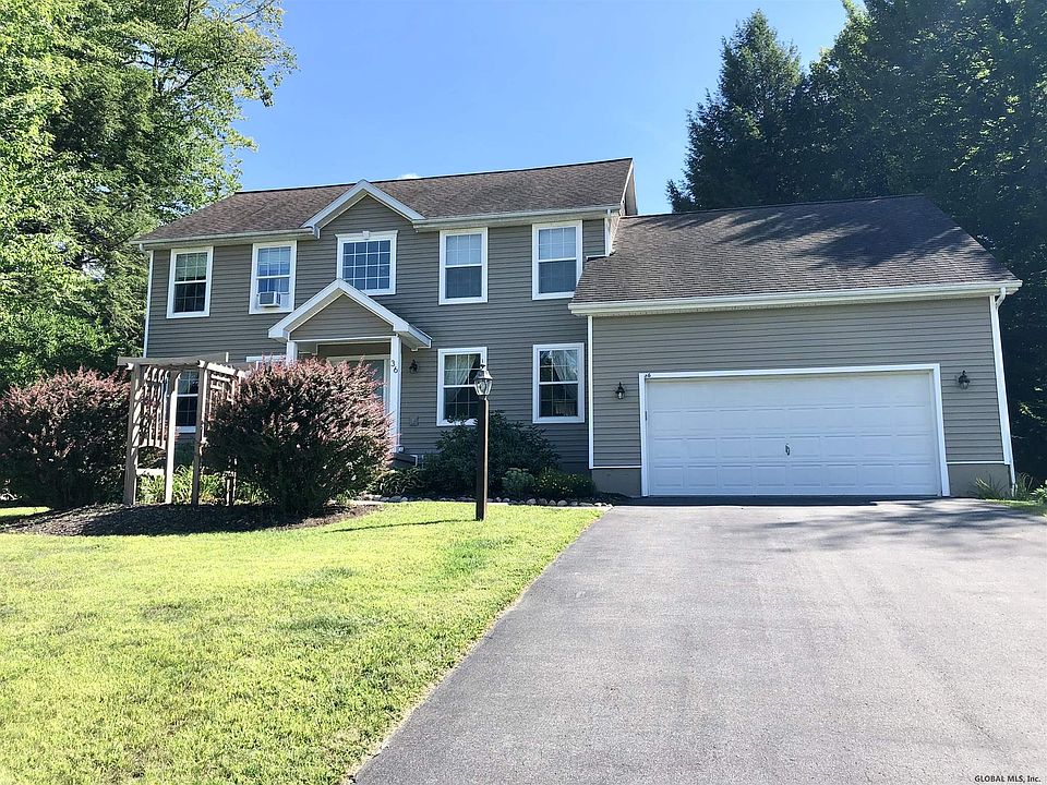 1st image of 36 Santee Dr