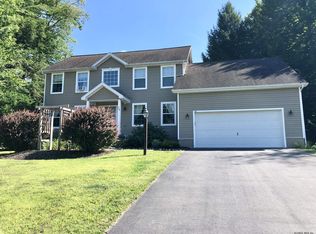 36 Santee Dr, Wilton, NY 12831