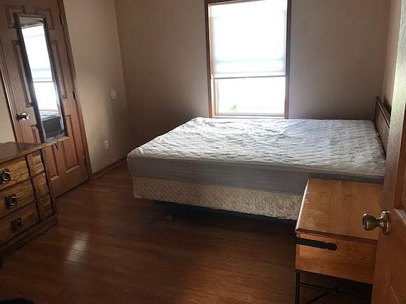Enjoy the privacy of your own furnished bedroom while sleeping in or working on your studies. Bedrooms are furnished with a queen size bed and a spacious closet.
