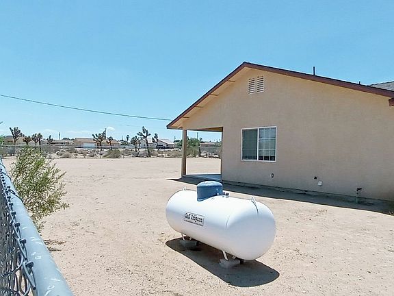 2nd image of 57887 Campanula St