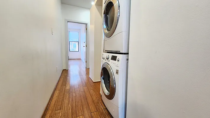 Rented by Voro New York | media 12