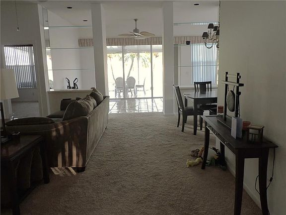 4th image of 2854 SW Brighton Way