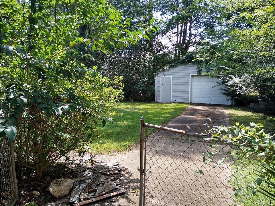 2nd image of 3436 Gilmer Ct
