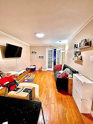 3rd image of 28-16 47th St #1