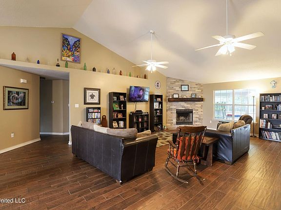 3rd image of 15138 Haversham Pl #D
