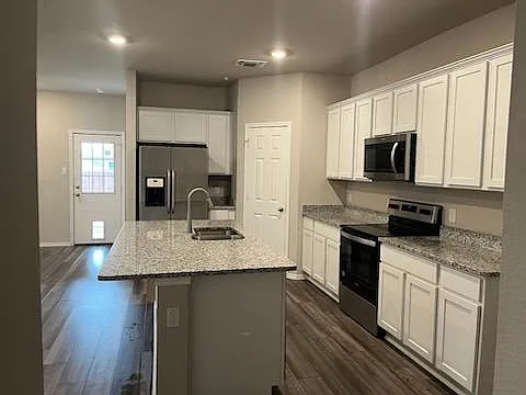 8419 Brahma Plains Rd — Photo 3
