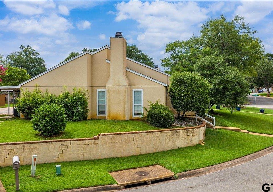 1st image of 618 Kings Mountain Dr