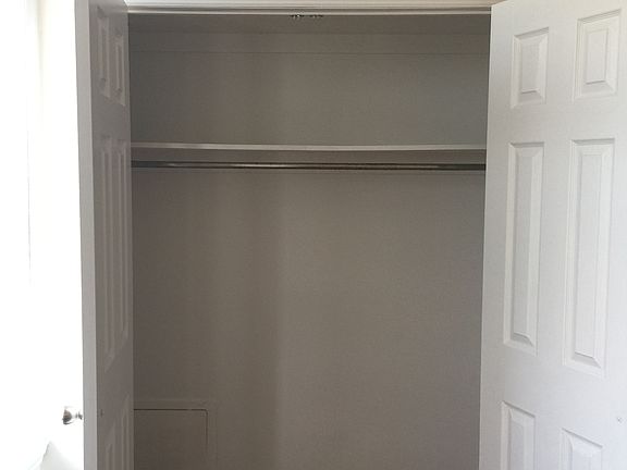 5th image of 3706 69th St APT 6G